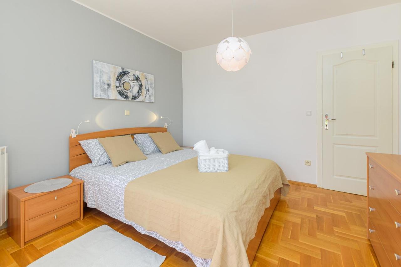 Apartment Vita Pula Ngoại thất bức ảnh