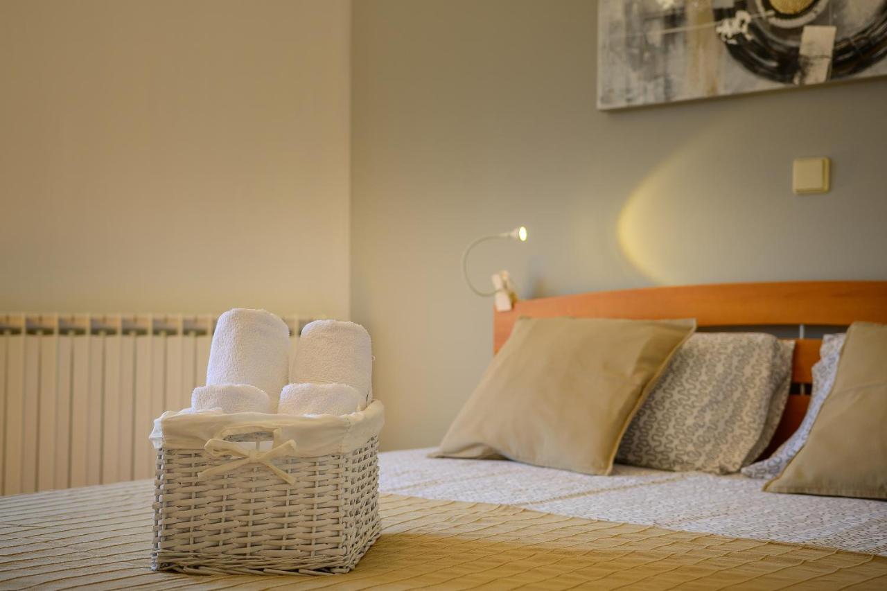 Apartment Vita Pula Ngoại thất bức ảnh