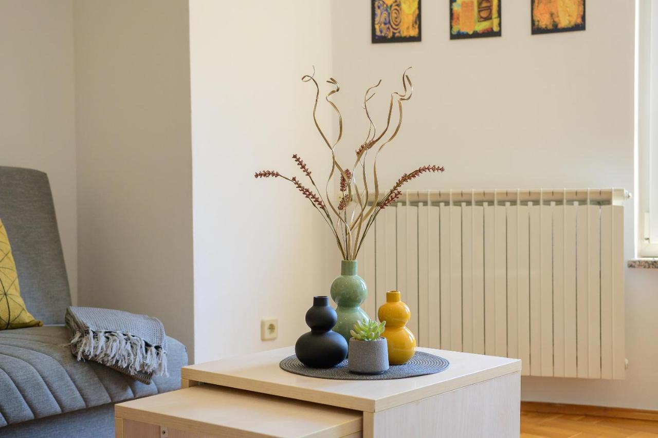 Apartment Vita Pula Ngoại thất bức ảnh