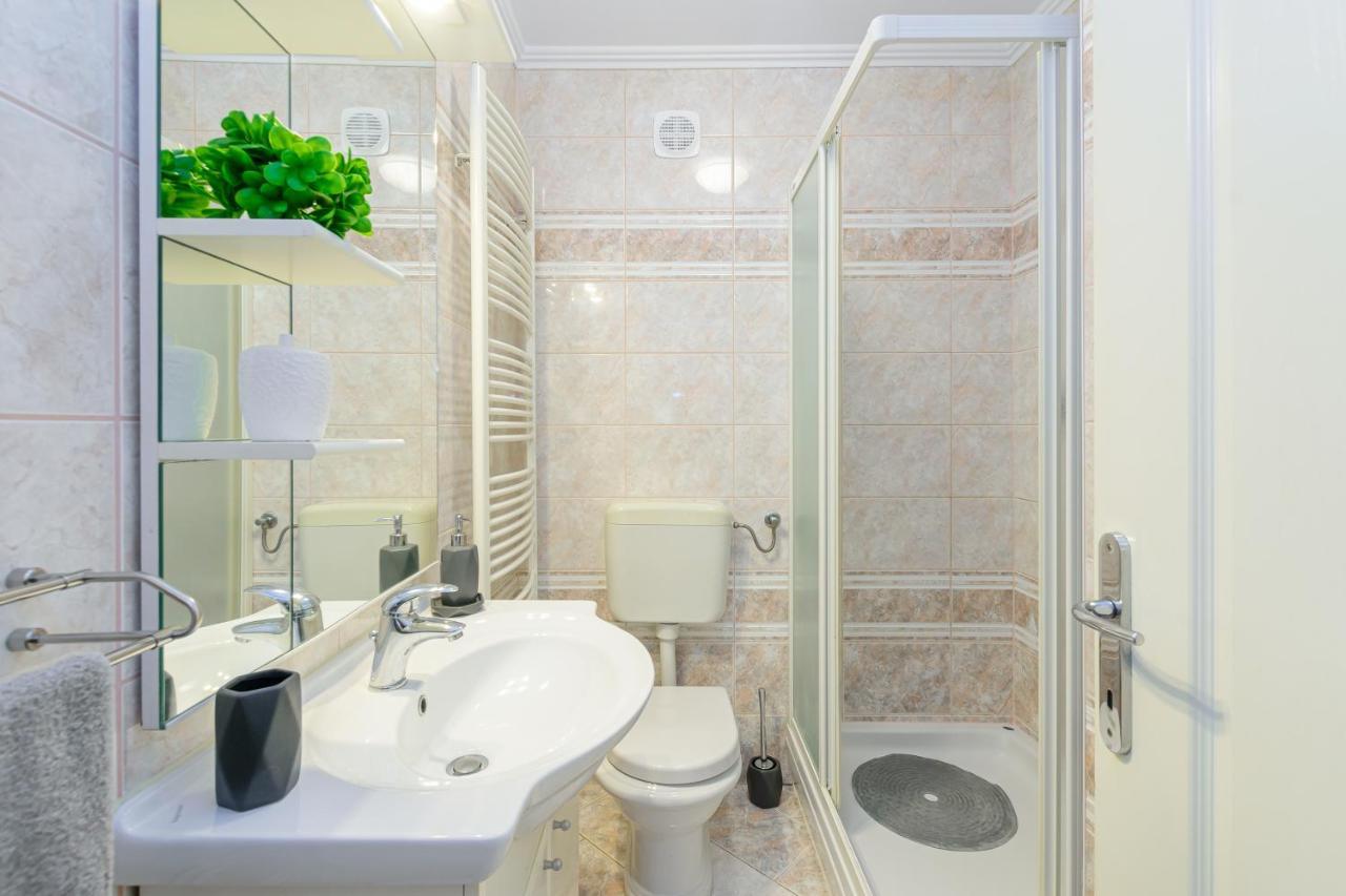 Apartment Vita Pula Ngoại thất bức ảnh